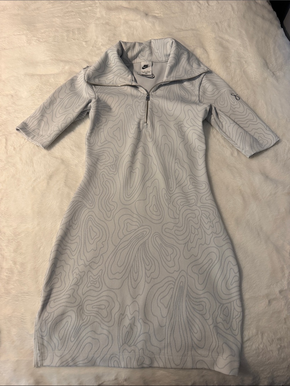 Nike Light Gray Patterned Quarter-Zip Midi Dress